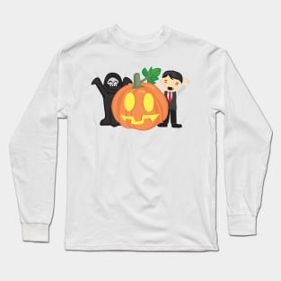 Cute halloween gift of two smiling trick or treats kids with a giant pumpkin Long Sleeve T-Shirt